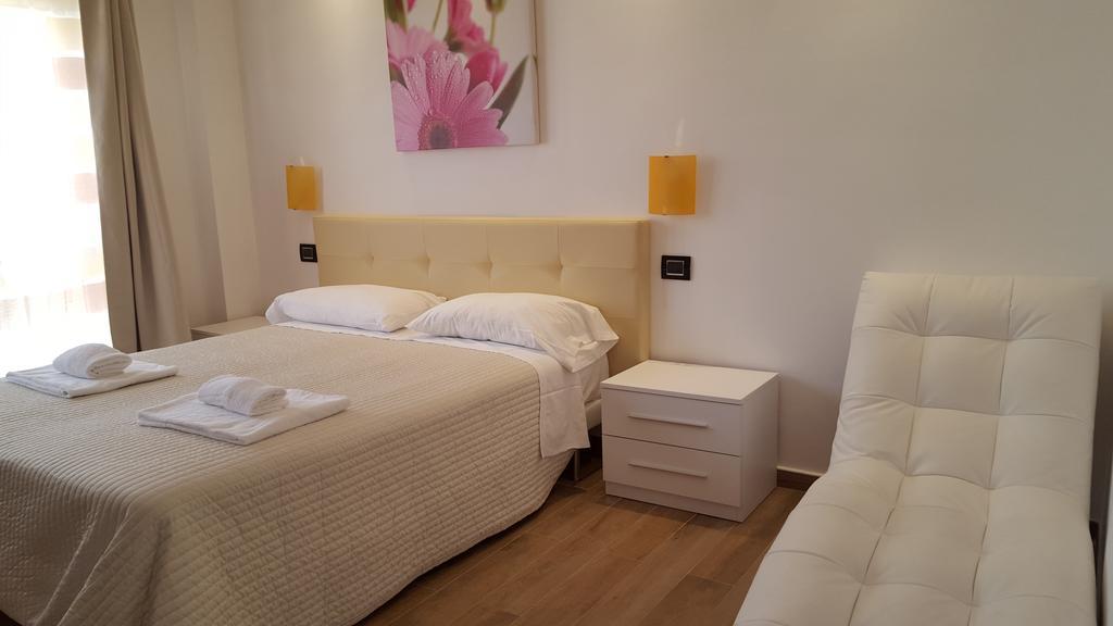 Luce Di Luna Luxury Suites Rome Bagian luar foto