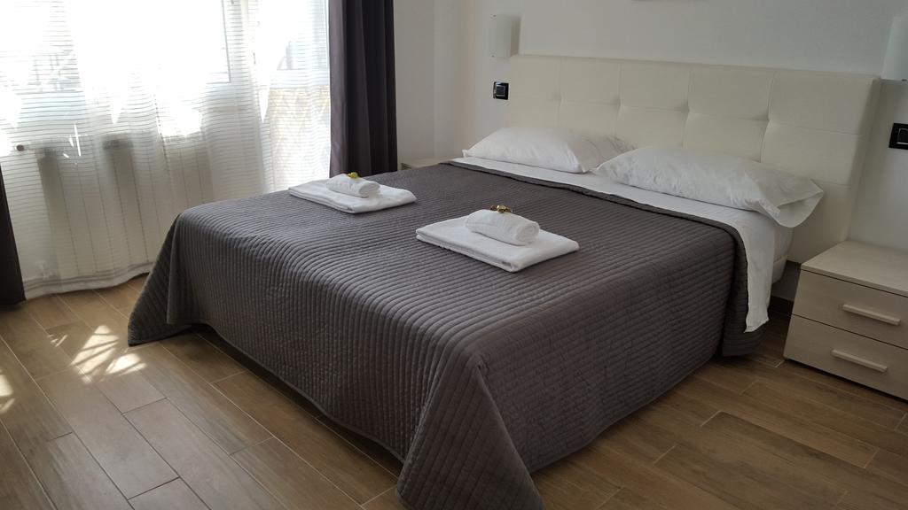 Luce Di Luna Luxury Suites Rome Bagian luar foto